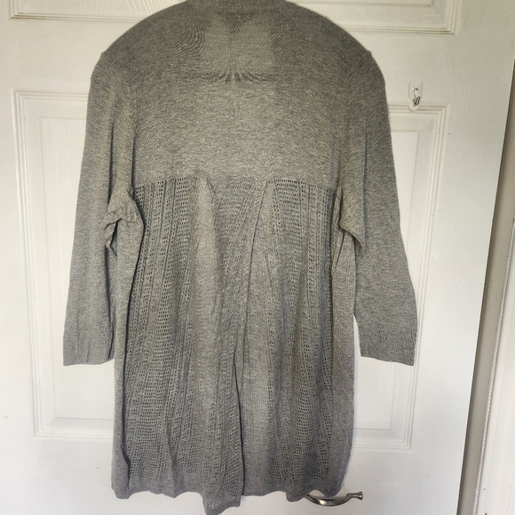 Torrid Boho gray Pointelle Knit open front cardigan with open split back Size - Picture 12 of 13